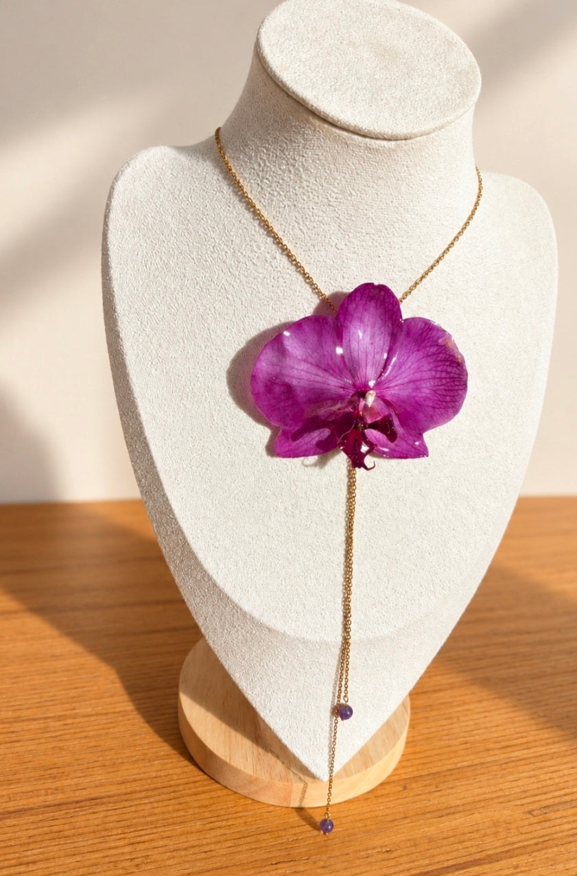 Collar Violeta